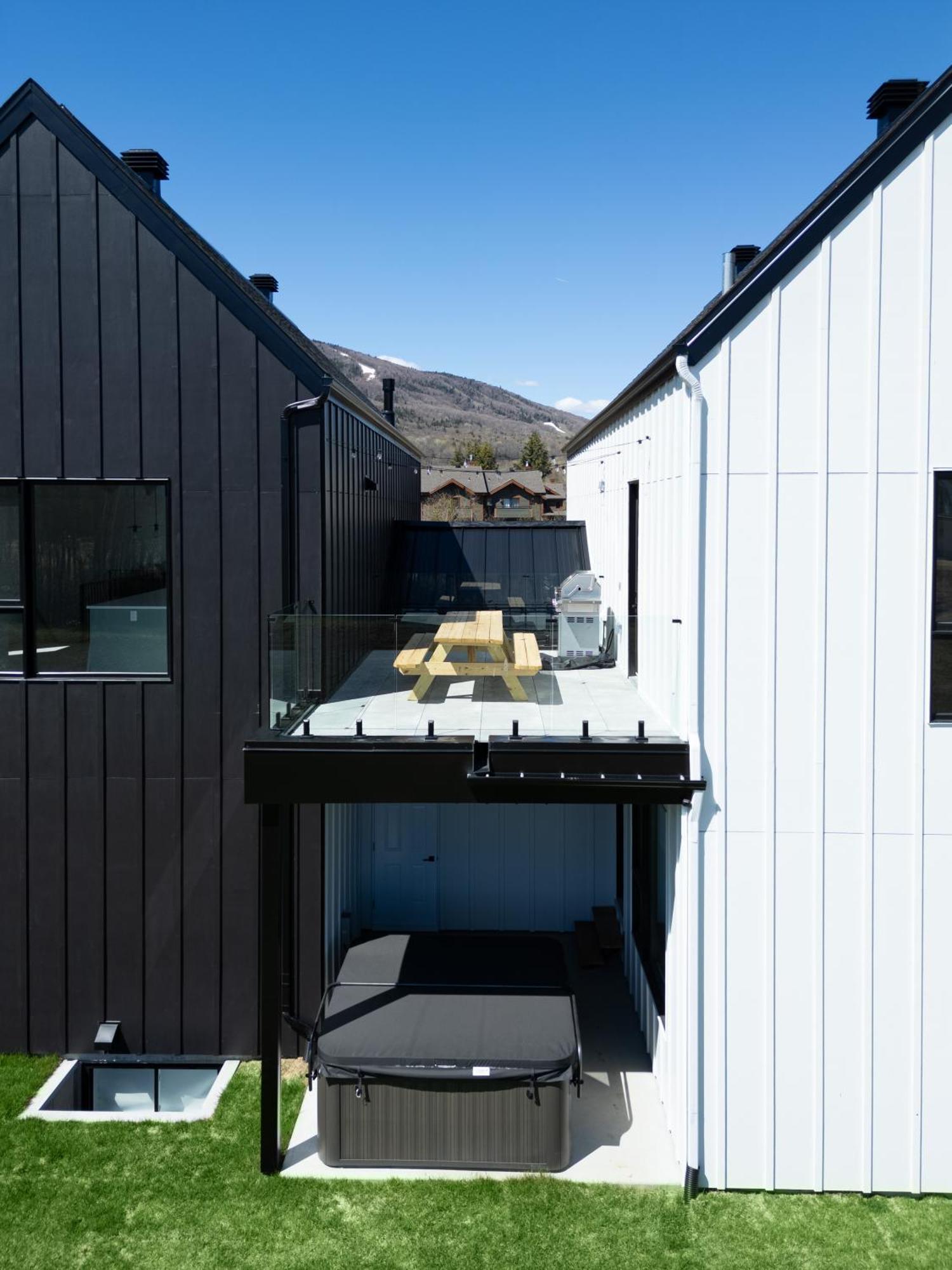 Sofa Villas Mont Sainte-Anne بيوبره المظهر الخارجي الصورة