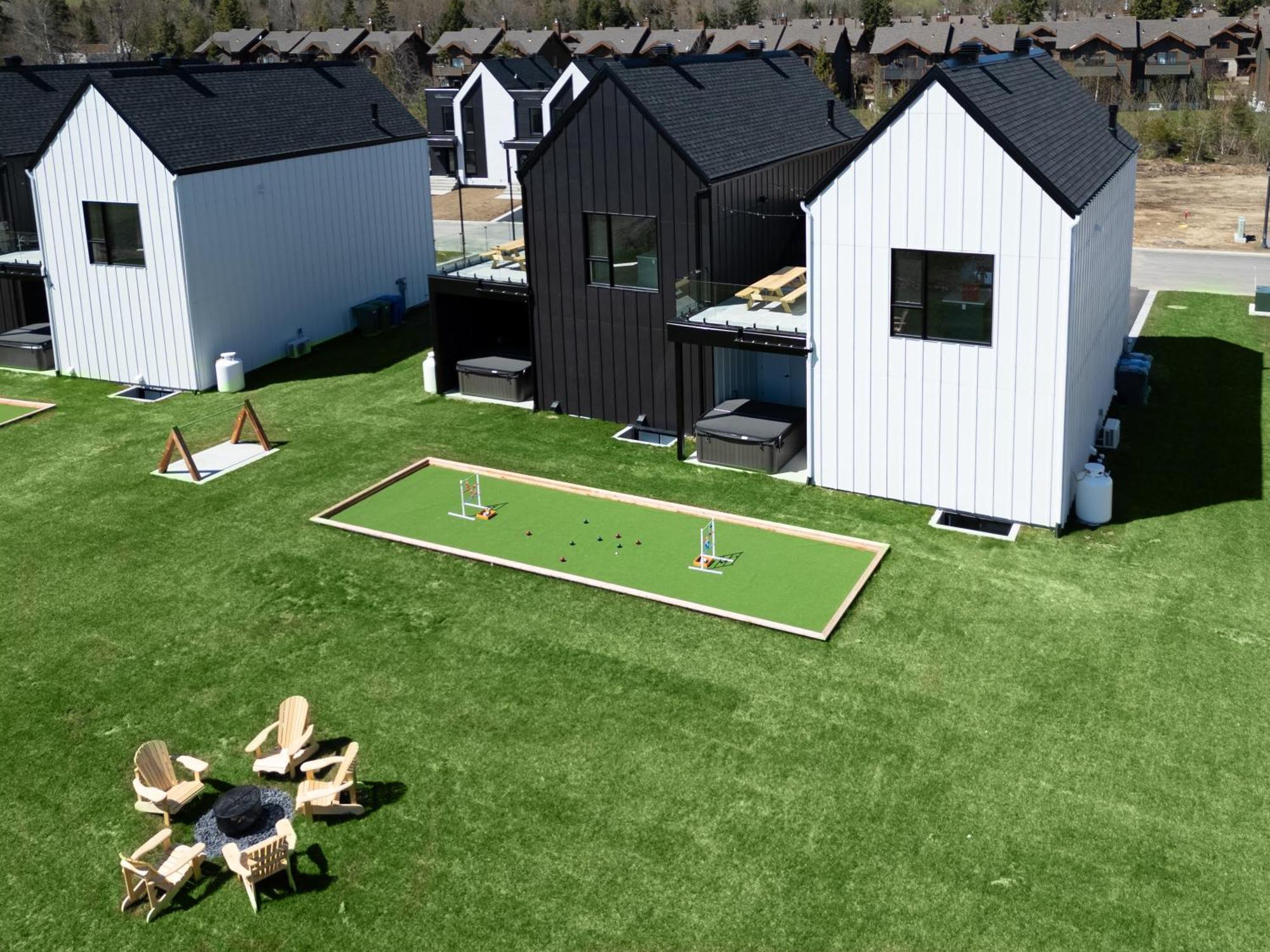 Sofa Villas Mont Sainte-Anne بيوبره المظهر الخارجي الصورة